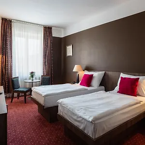 Hotell Harmony, Prag