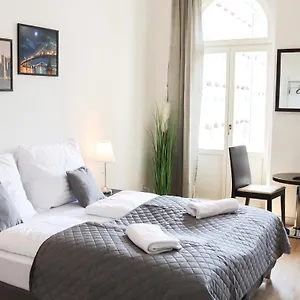 Apartmanhotel Rose And, Prága